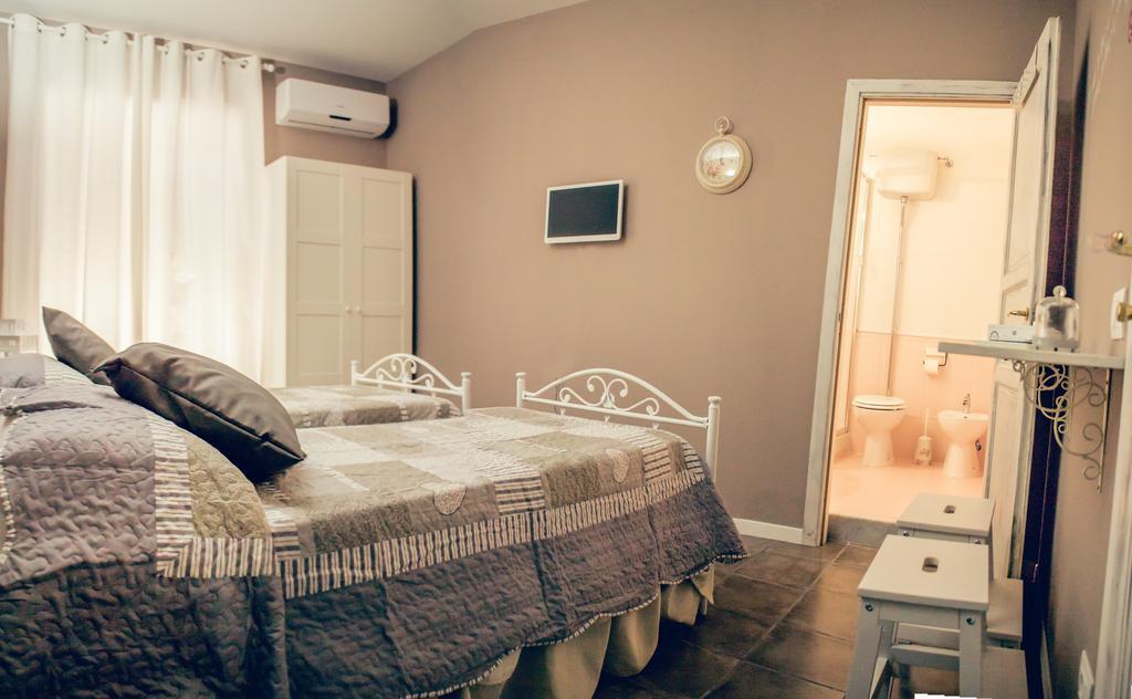 La Peonia Bed & Breakfast Naples Room photo